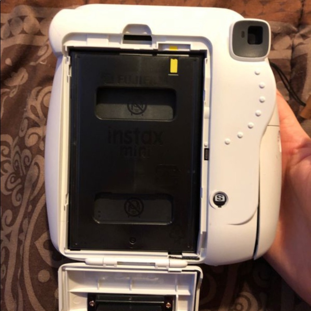 Polaroid camera - Picture 4 of 4